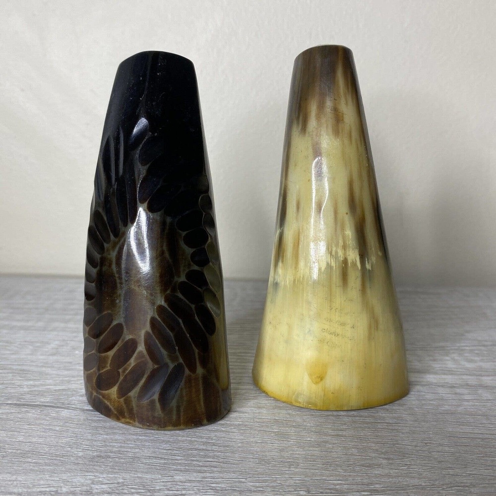 Plastic Faux Horn Salt & Pepper Shakers Cowboy Western Rugged Gift Vintage READ